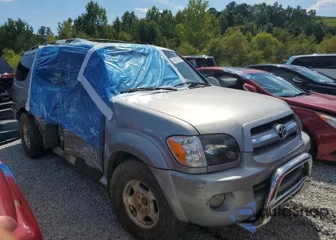 2006 Toyota Sequoia Sr5 from USA, damaged, VIN 5TDBT44A56S265691